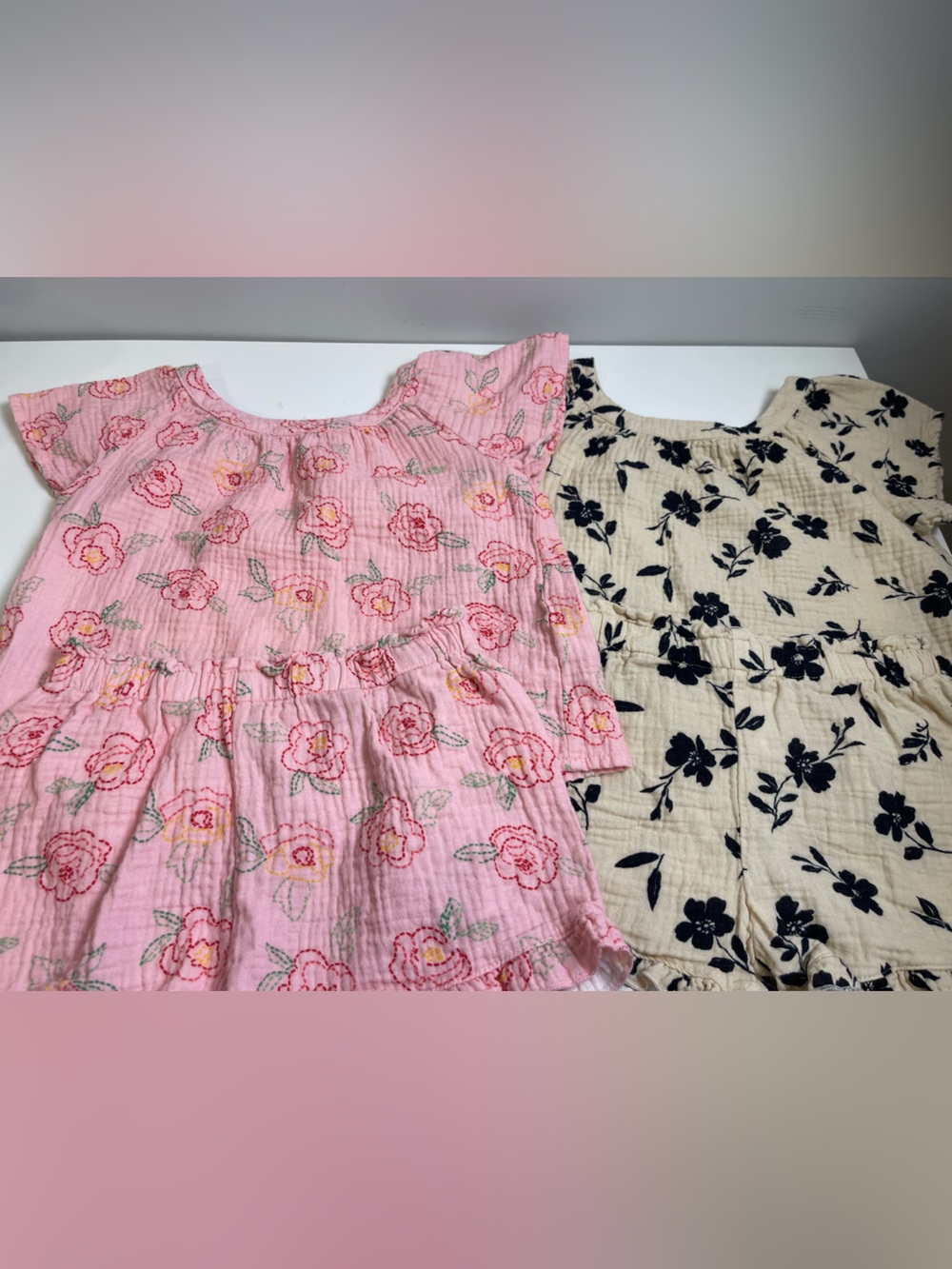 btween 2 sets Pink Floral Ruffle-Hem Girls' Top and black/light khaki set size 7